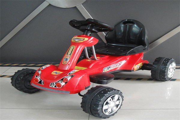 新寵兒童車