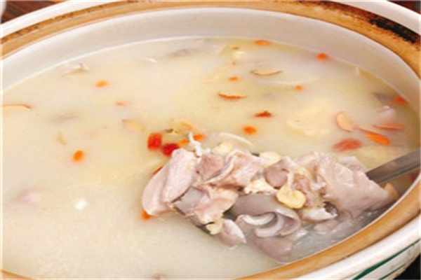 創(chuàng)客豬肚雞