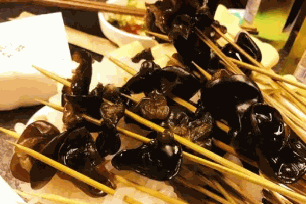 貪吃貓串串