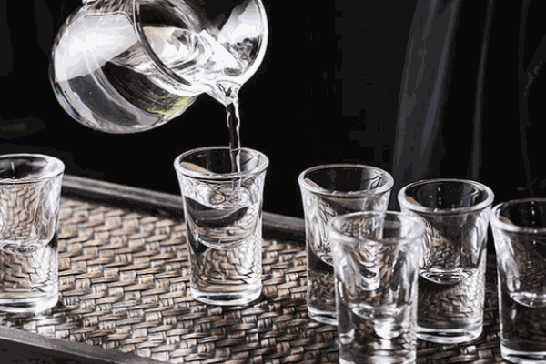 德順和白酒加盟
