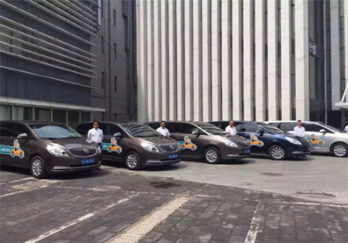 去哪兒專車司機加盟