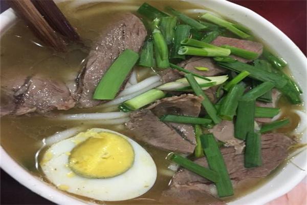 只煮羊羊肉粉加盟