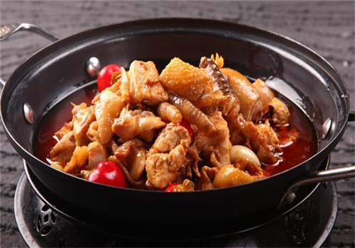 吉東家黃燜雞米飯