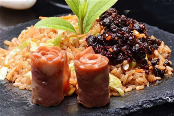 聯盟港式鐵板炒飯加盟