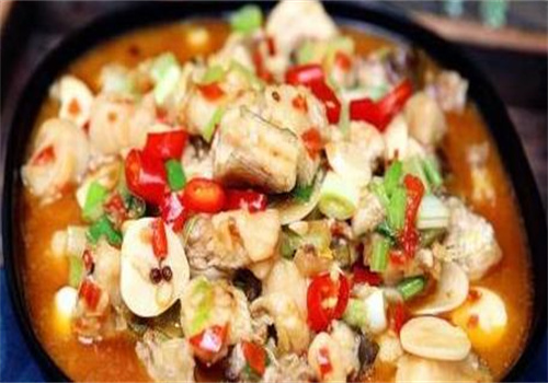 鯰魚(yú)火鍋家常菜