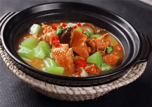 業吉軒黃燜雞米飯加盟