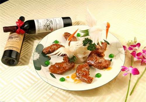 老鄉村餐飲