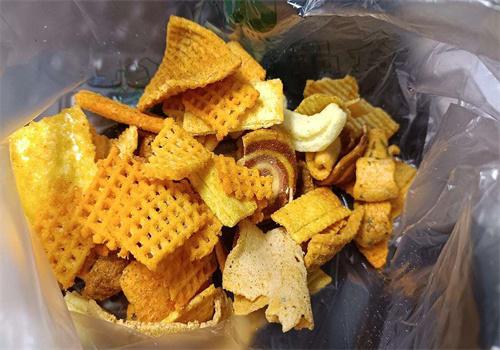 鄉巴佬零食加盟