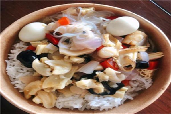 董小屋鮑魚撈飯