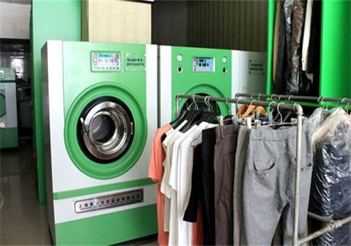 日日新干洗店加盟