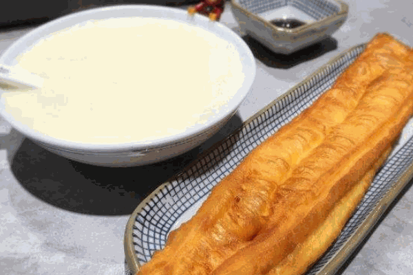 滬四爺豆漿油條