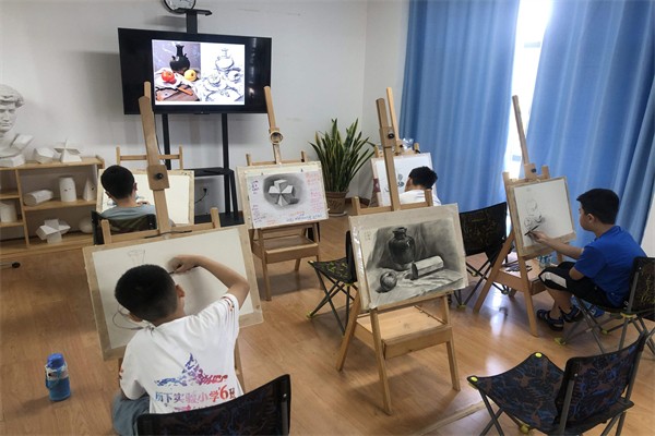 萌涂涂少兒美術加盟