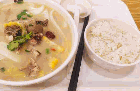 九優潮汕豬肚雞湯飯