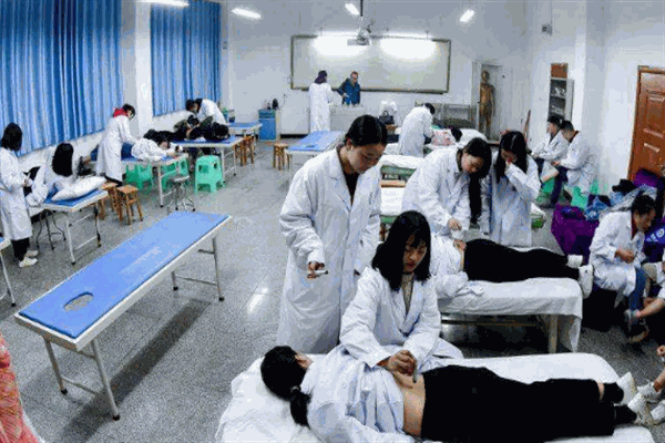 鵲安堂頸腰椎康復加盟