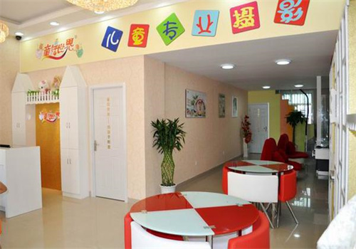 童話世界兒童攝影連鎖店加盟