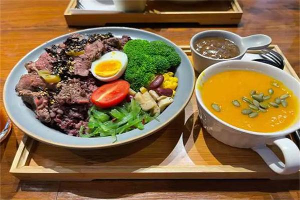 格麗詩沙拉健康餐加盟