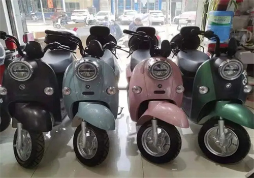 小米九號智能電動車