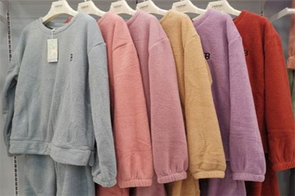 欣得美服飾加盟