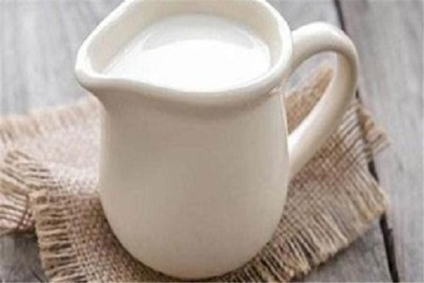 優品鮮奶吧飲品加盟