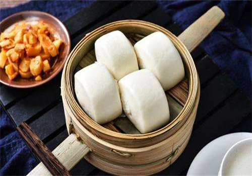 藍(lán)白食品加盟