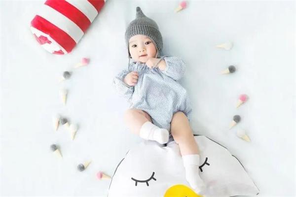 麥麥萌幼兒攝影加盟