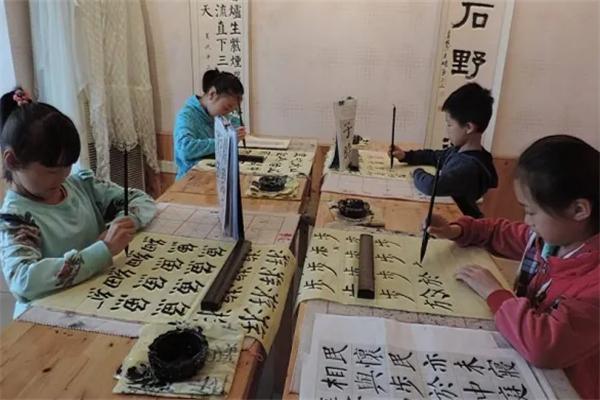 墨點書法加盟