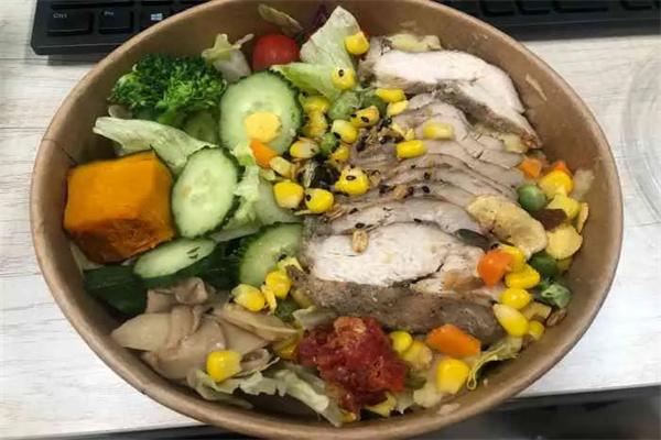 親覓輕趣輕食加盟