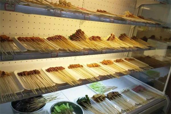 吧鄉情火鍋串串香