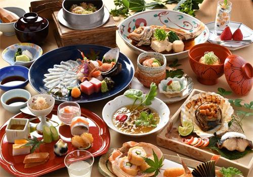 何止味覺料理加盟