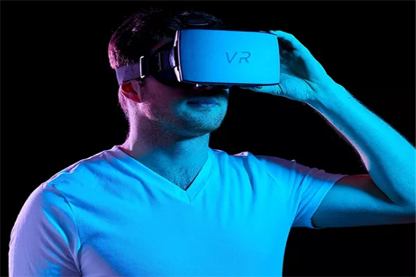 vr2037虛擬現實加盟