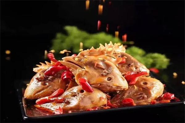 梁三雞頭加盟
