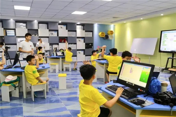 邏得島少兒編程加盟