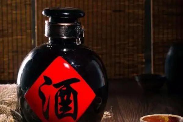 豆花香酒業(yè)加盟