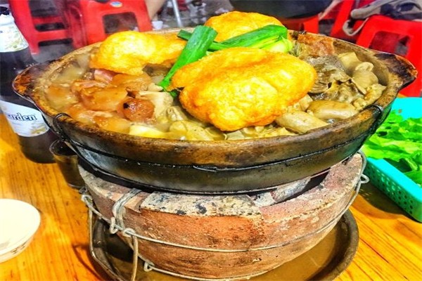好野味炭爐牛雜煲加盟
