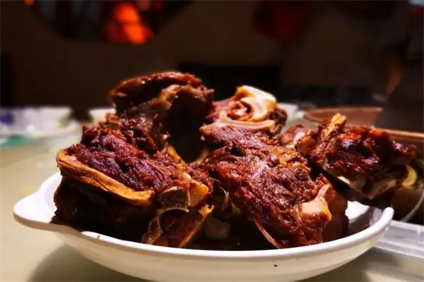 老巷涮羊肉羊蝎子城加盟