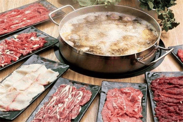 龍頭翹腳牛肉加盟