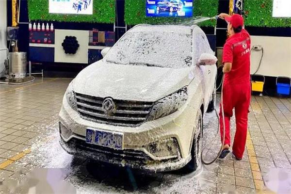 君堯汽車美容加盟