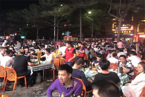 燈火闌珊平價夜宵加盟