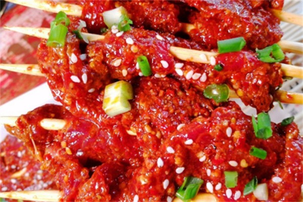 三個(gè)漁夫串串香加盟