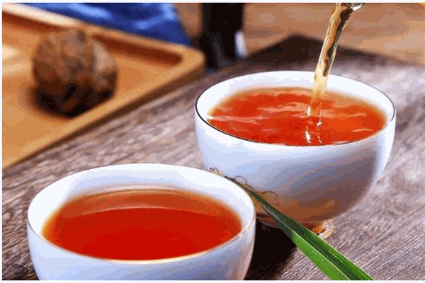 火紅龍茶加盟