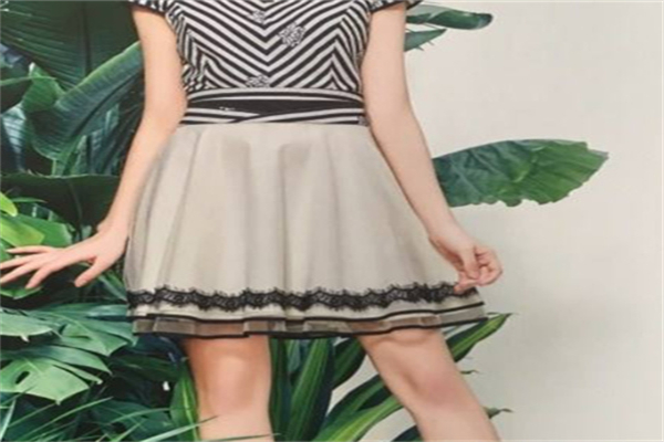歐蕾西雅女裝加盟