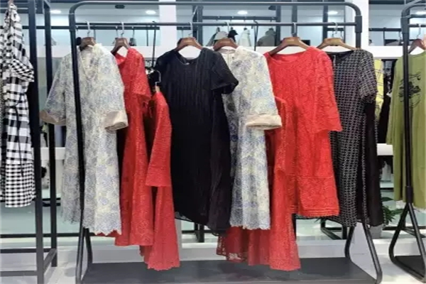 翔龍馬女裝加盟