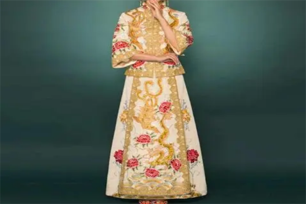 嫁衣娃娃婚紗