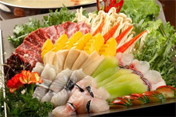 灶大鍋柴火魚館火鍋加盟