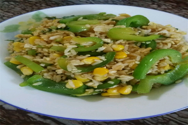 一枝青椒炒飯加盟