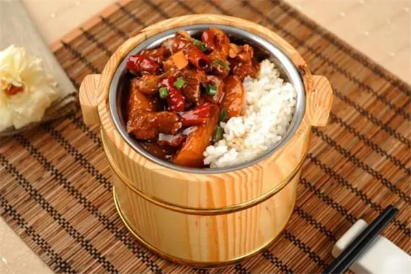 田小稻農家木桶飯加盟