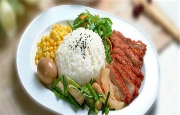 飯師傅快餐加盟