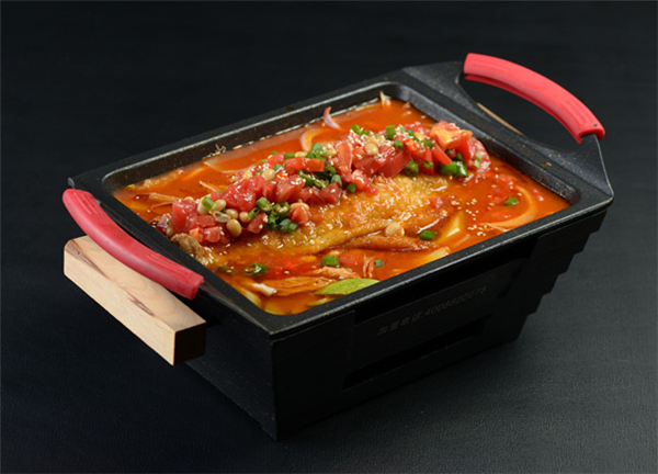 肴當佳小份烤魚飯加盟