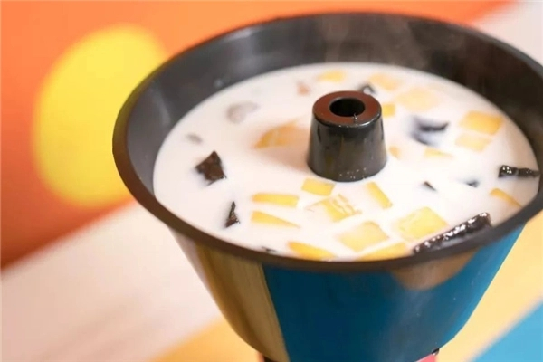 行走的奶茶火鍋杯加盟