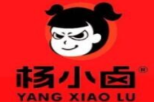楊小鹵加盟